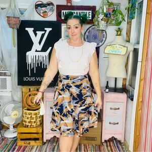 Blue and Orange Ruffled Statement Sleeve  Abstract Midi Dress Size Large